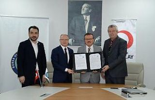 Üniversiteli gençler ‘gönüllü kan bağışçısı’...