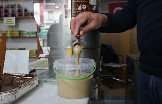 Uşak’ta kış mevsiminin vazgeçilmezi ’tahin...