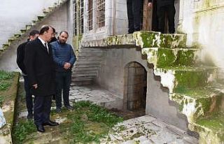 Vali Erin, tarihi konaklarda incelemelerde bulundu