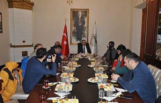 Vali Öksüz, Kars’ta ki projeleri basınla paylaştı