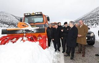 Vali Toprak muhtarlarla buluştu, çalışmaları...