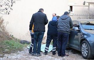 Yaşlı adam otoparkta ölü bulundu