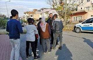 Yüksek gerilim hattına mahalle sakinleri engel oldu