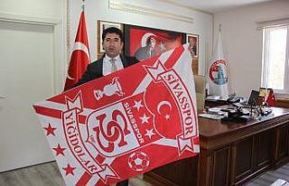 Zara Belediyesi, Sivassporlu taraftarları maçlara...