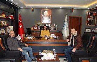 AK Parti’den Başkan Tekin’e ziyaret