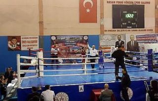 Aydın’ın bayan boksörleri şampiyonaya damga...