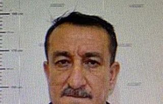 Babasını bıçaklayarak öldürdü