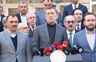 Bakan Selçuk: "Van’da ilçelerimizde birkaç...