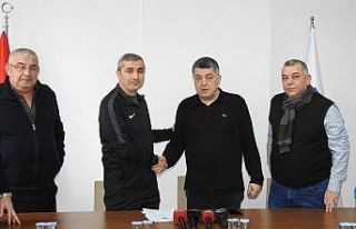 Düzcespor’da Mustafa Sarıgül resmen dönemi başladı