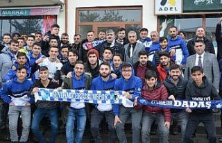 Erzurumspor taraftarı Aşkale Belediyesi’ni ziyaret...