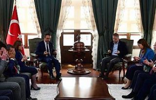 Gaziantep Protokolünde Vali Soytürk’e taziye ziyareti