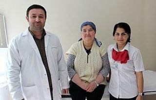 Göğsü alınmadan meme kanserinden kurtuldu