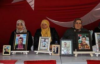 HDP önündeki ailelerin evlat nöbeti 174’üncü...