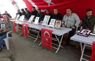 HDP önündeki evlat nöbeti 178’inci gününde