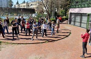 Kadınlar 8 Mart’ta ’Şiddete hayır’ demek...