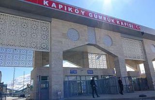 Kapıköy Gümrük Kapısı’na sahra hastanesi kuruldu