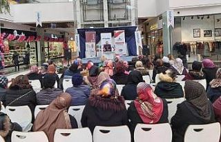Kartepeli kadınlar sağlık seminerinde buluştu