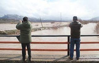 Konya’da etkili olan yağış nedeniyle ekili alanlar...