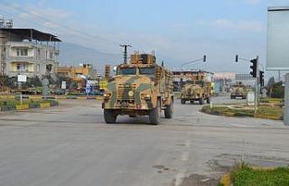 Sınıra zırhlı araç ve komando sevkiyatı