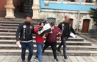 Uyuşturucu ticaretine 2 tutuklama
