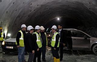 Vali Şentürk, YHT ’Tünel 26’ çalışmalarını...