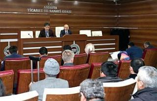 Vali Varol, halk günü toplantısında vatandaşların...