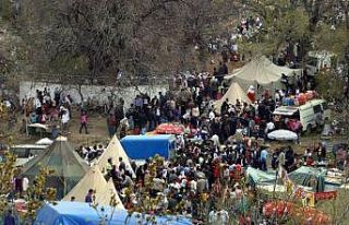 100 yıldır yapılan ’Murat Şenlikleri’ korona...