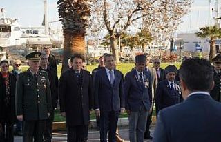 18 Mart çelenk sunma töreni yapıldı