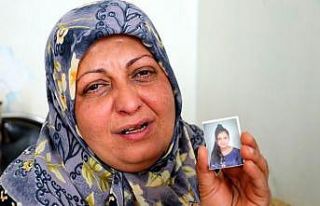 1 haftadır kayıp kızını arıyor