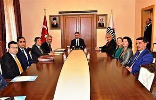 4 projeye destek imzası