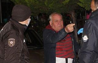 67 yaşındaki alkollü vatandaş polise zorluk çıkarttı