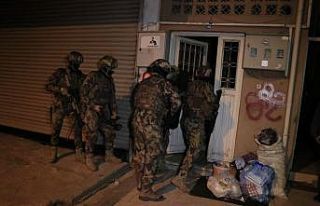 Adana’da terör örgütü DEAŞ ve El Kaide operasyonu