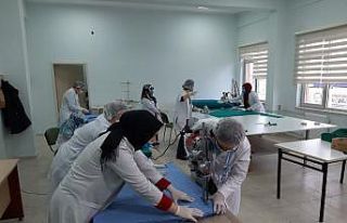 Adapazarı Halk Eğitim Merkezi maske üretimine başladı