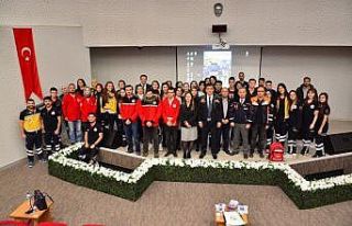 Afet bilinci ve gönüllülüğün önemine vurgu...