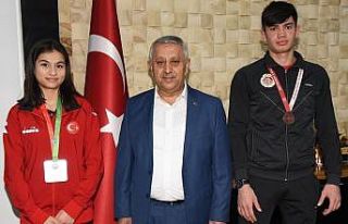 Afyon’a dereceyle döndüler