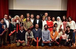 AKMEK tiyatrosu gelenekselleşiyor