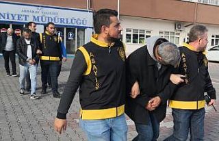 Aksaray’da aranan şahıslar operasyonu: 4 tutuklama