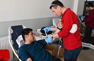Aksaray’da öğrencilerden kan ve kök hücre bağışı