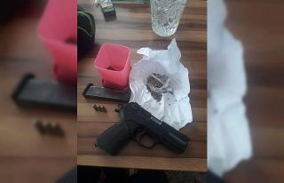 Alanya’da ruhsatsız tabanca ve uyuşturucu ele...