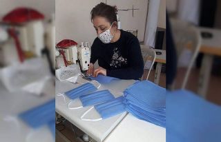 Amasya Halk Eğitim Merkezi’nden koruyucu maske...