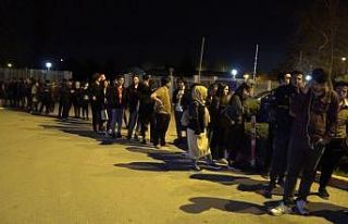 Antalya otogarında tatil yoğunluğu