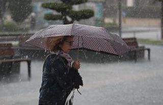 Antalya’da sağanak yağış