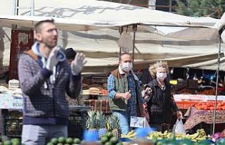 Antalya’da semt pazarlarında ’korona virüs’...