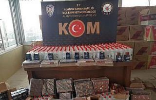 Antalya’da yüklü miktarda sahte maske ve kaçak...