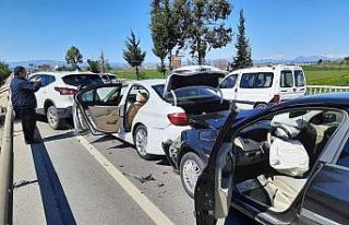 Antalya’da zincirleme trafik kazası