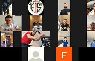 Antalyaspor’da telekonferans sistemli antrenmanlar...