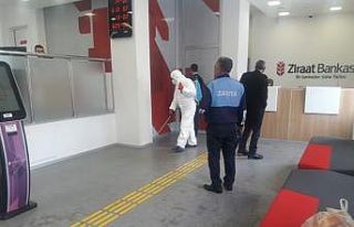 Arpaçay Belediyesi dezenfekte çalışmalarını...