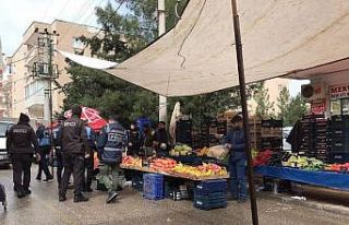 Artuklu’da pazar yerleri denetlendi