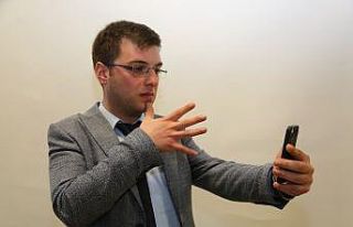 Atakum’da işitme engellilere görüntülü alışveriş...