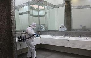 AVM’de korona virüse karşı önlem